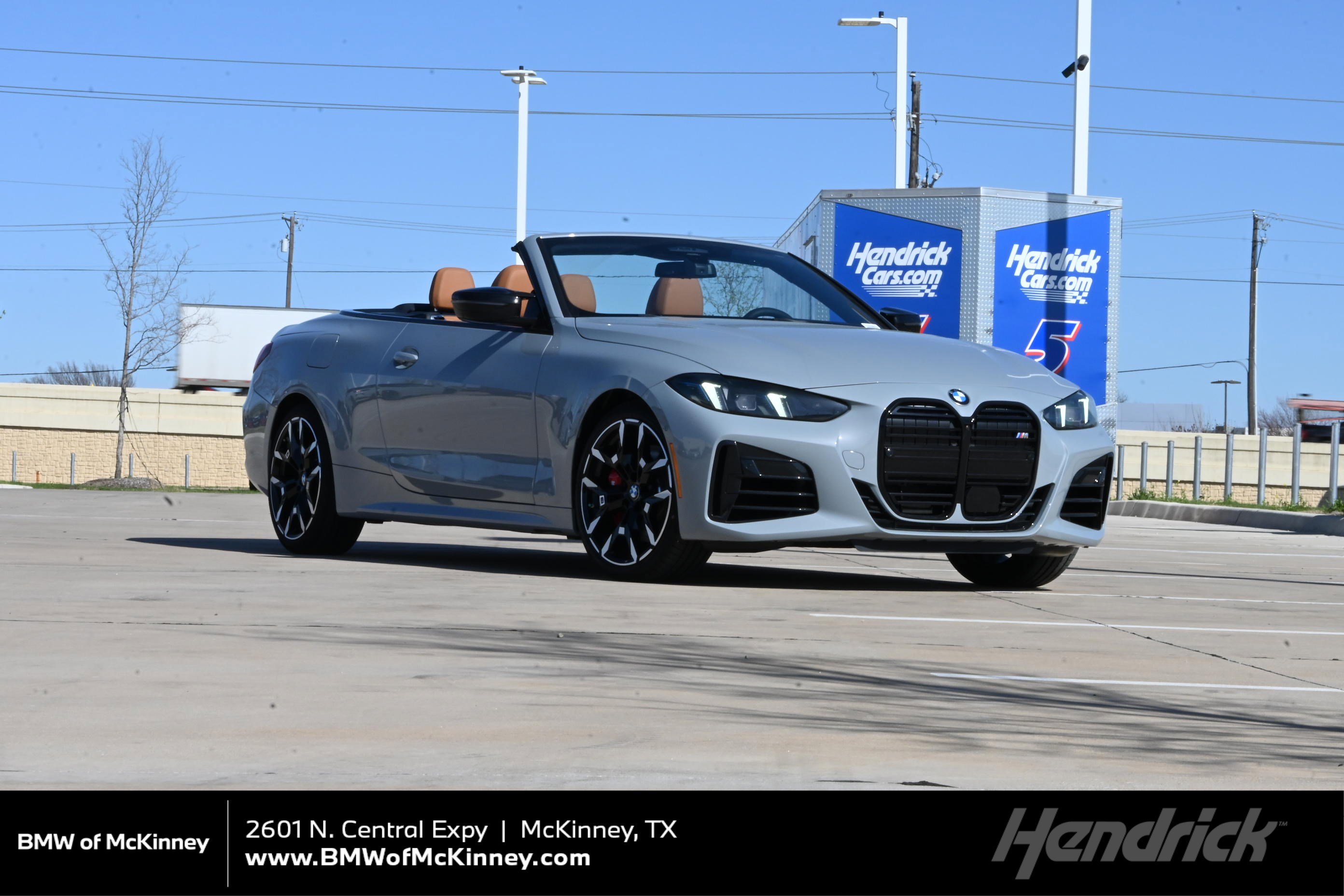 New 2026 BMW M440i Convertible image 1