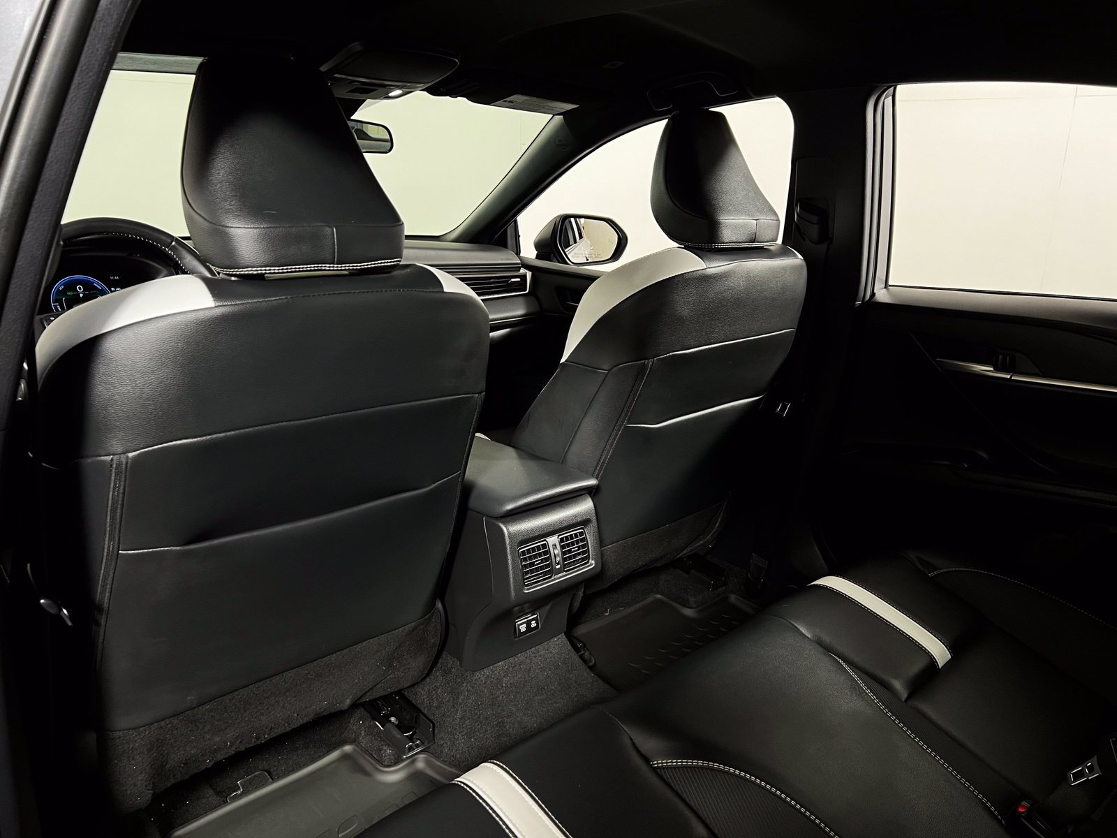 Certified 2025 Toyota Camry SE FWD image 21