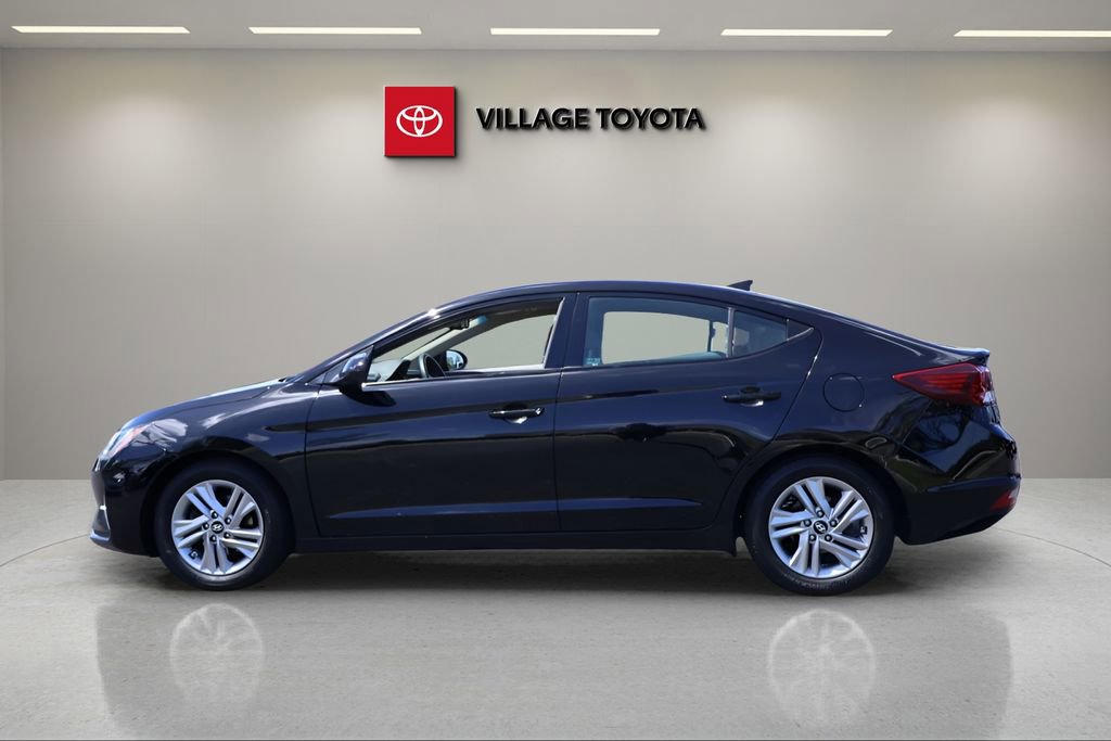 Used 2019 Hyundai Elantra Value Edition FWD image 2