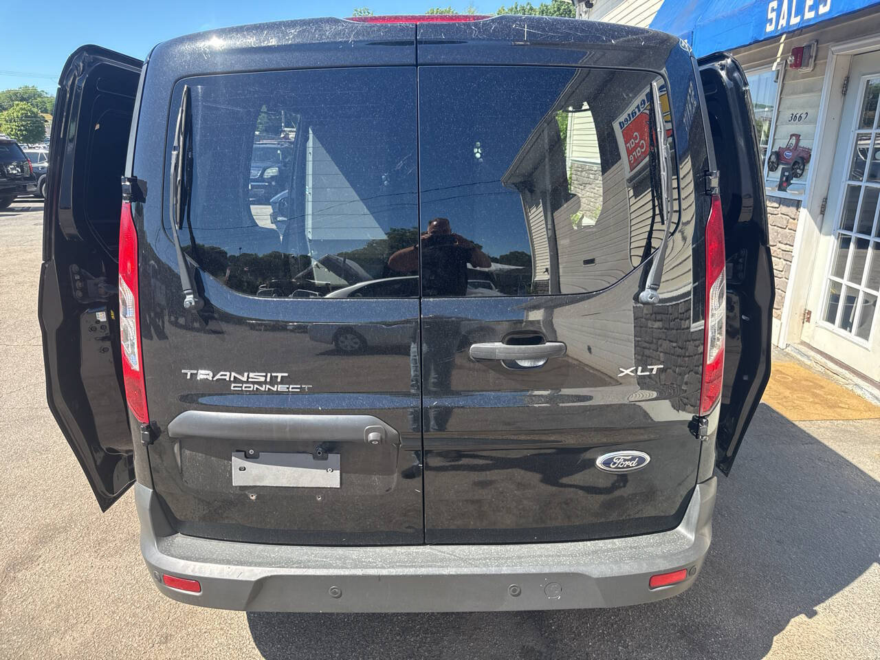 Used 2015 Ford Transit Connect XLT FWD image 22