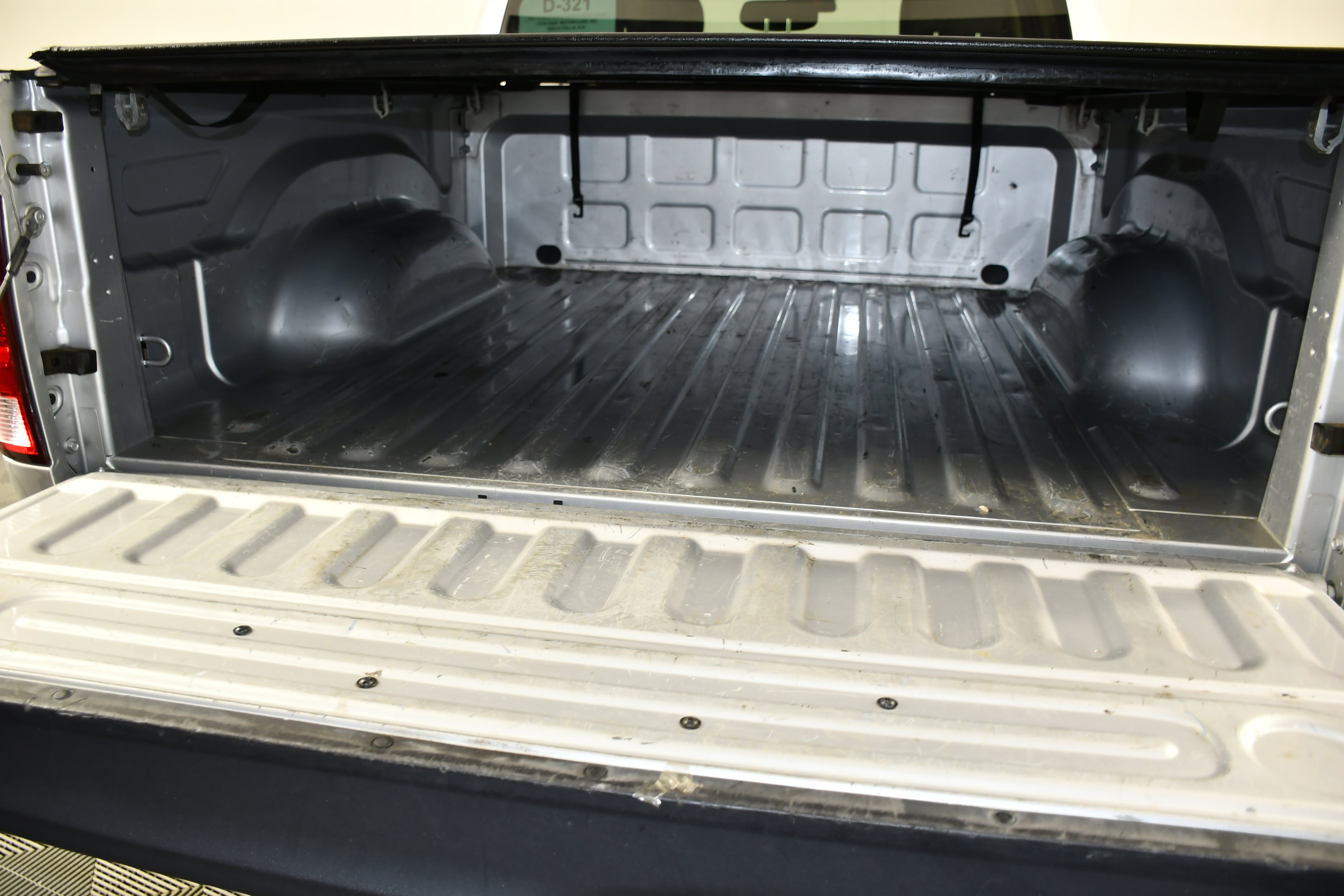 Used 2017 RAM 1500 Express w/ Express Value Package image 50