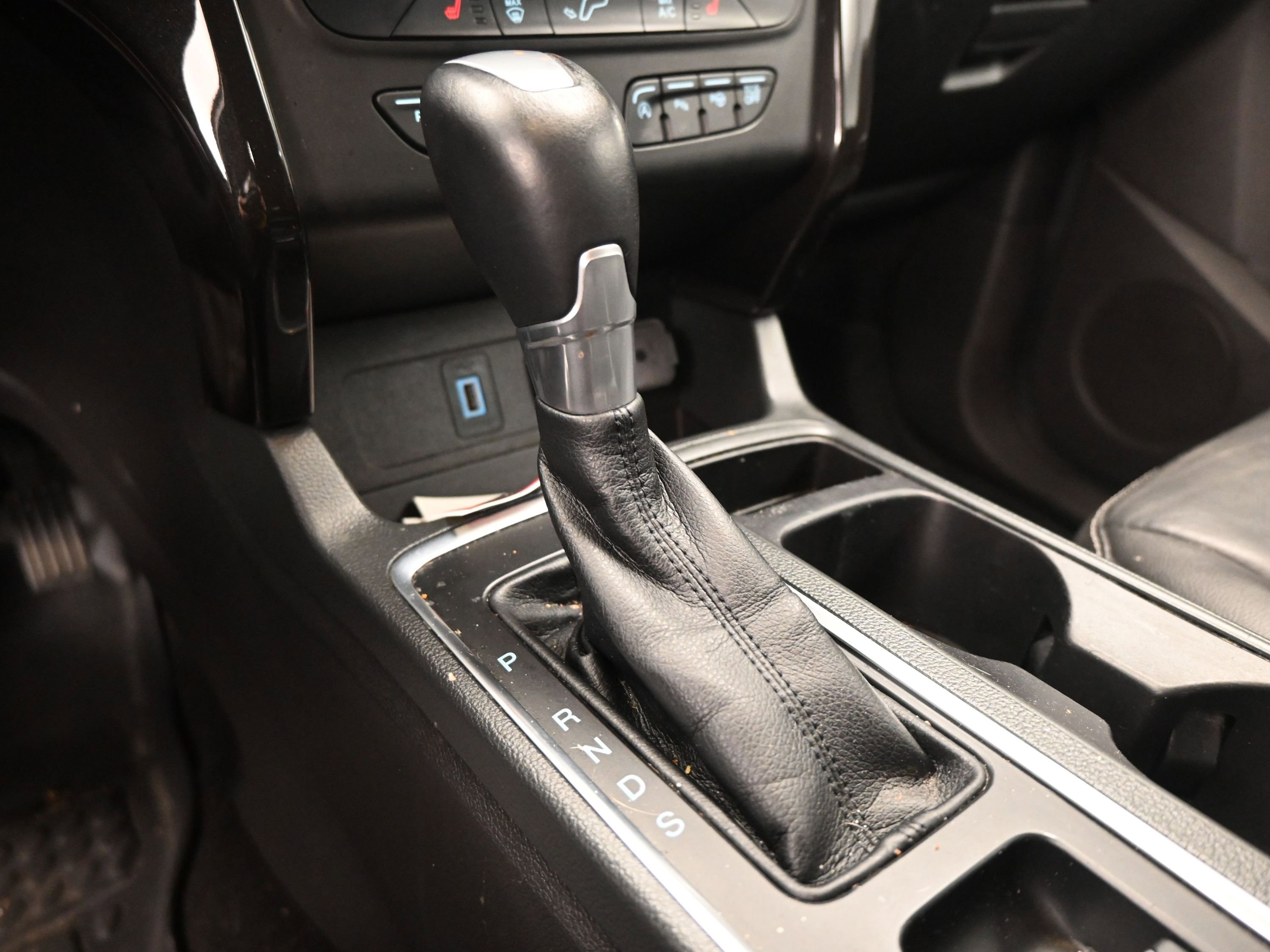 Used 2017 Ford Escape Titanium w/ Equipment Group 301A image 15