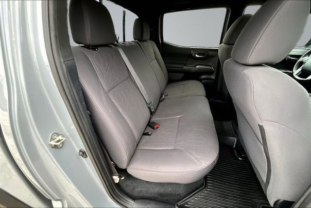 Used 2019 Toyota Tacoma TRD Off-Road AWD/4WD image 27