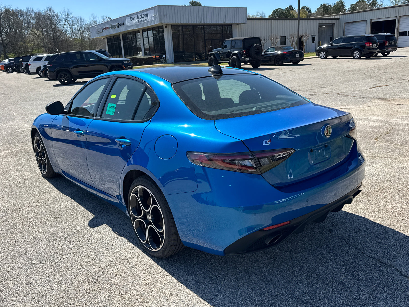 Used 2024 Alfa Romeo Giulia Veloce image 7