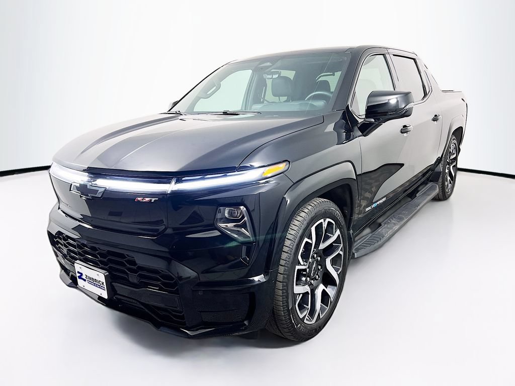Certified 2025 Chevrolet Silverado EV RST AWD/4WD image 3
