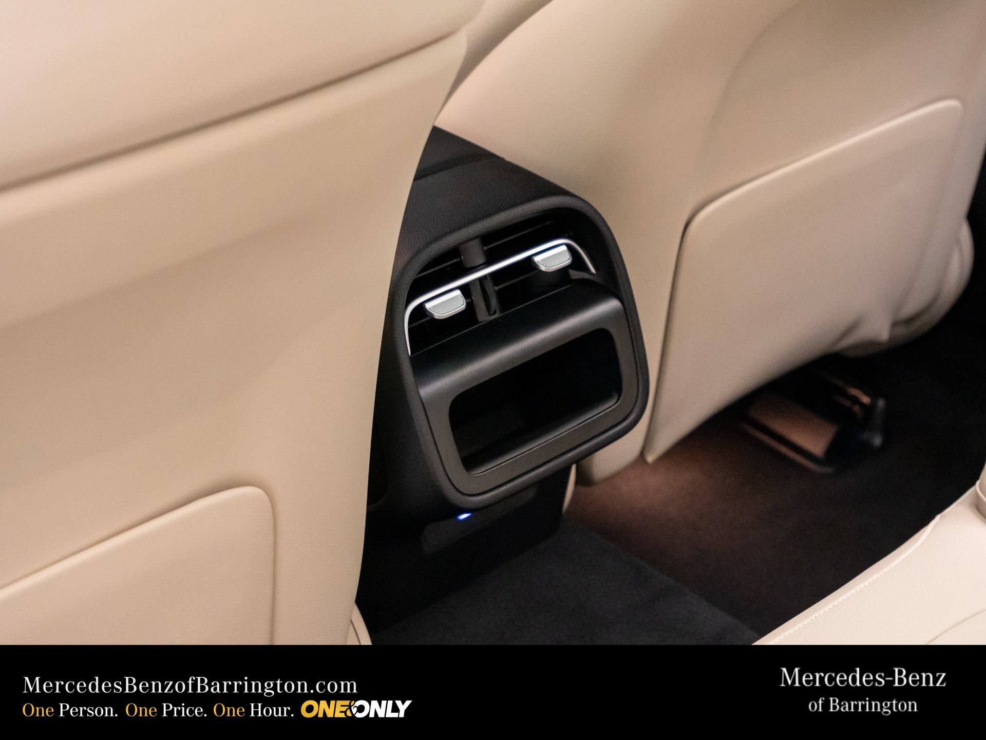 New 2026 Mercedes-Benz E 350 4MATIC Sedan image 21