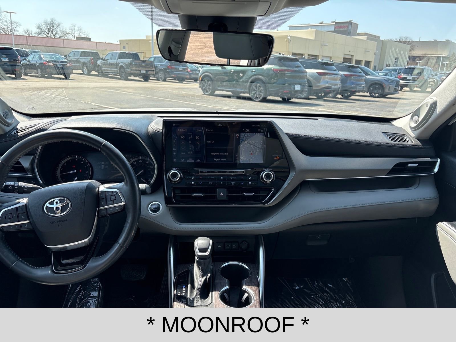 Used 2020 Toyota Highlander Limited image 12