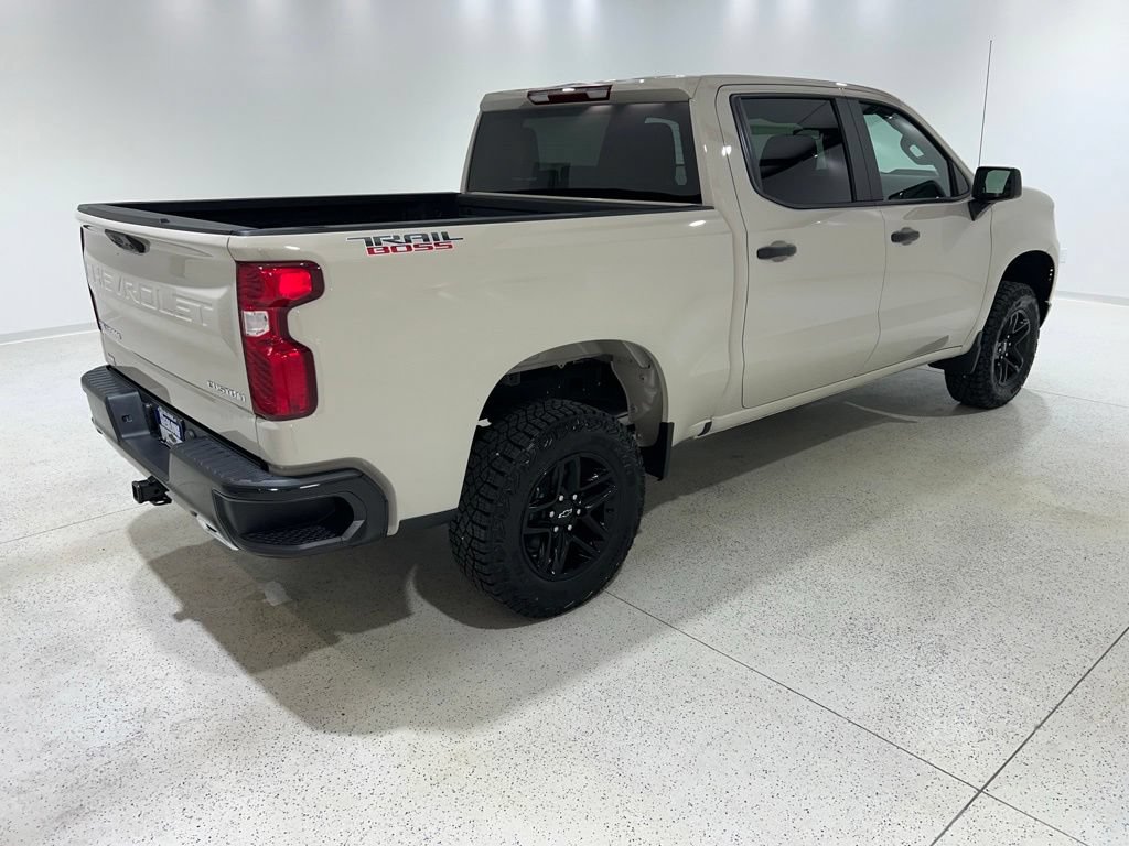 Used 2026 Chevrolet Silverado 1500 Custom Trail Boss AWD/4WD image 5