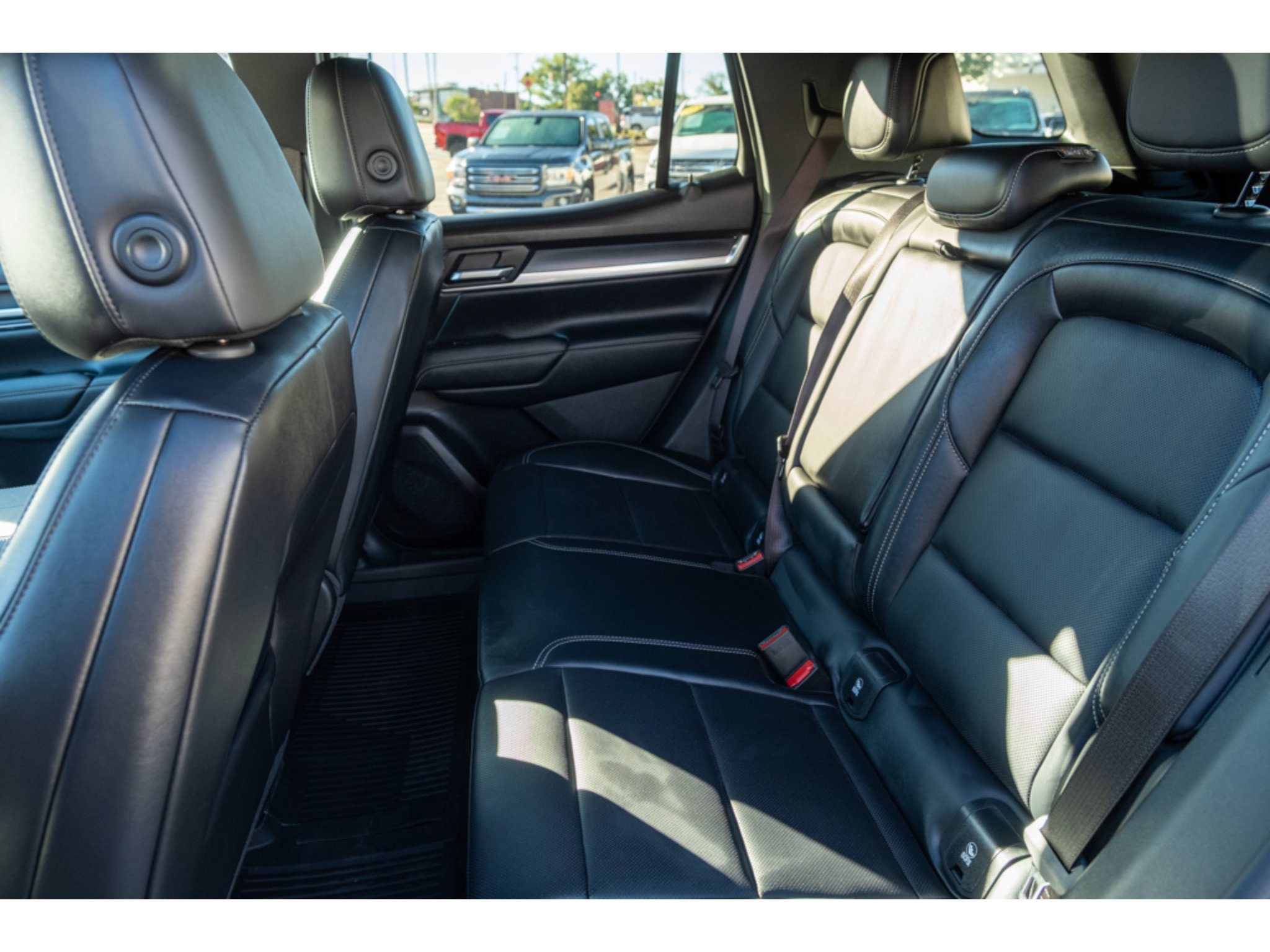 New 2027 GMC Terrain Elevation w/ Elevation Premium Package FWD image 13
