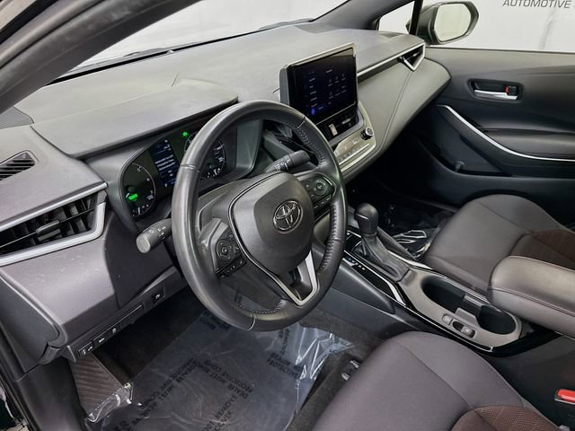 Used 2024 Toyota Corolla SE image 9