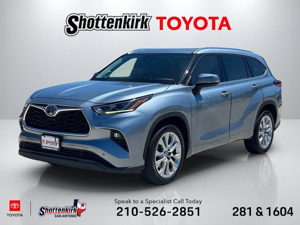 Used 2021 Toyota Highlander Limited