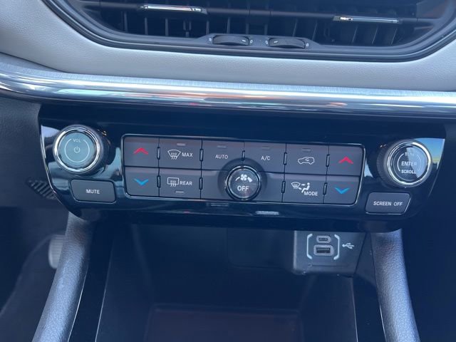 Used 2024 Jeep Compass Limited AWD/4WD image 31