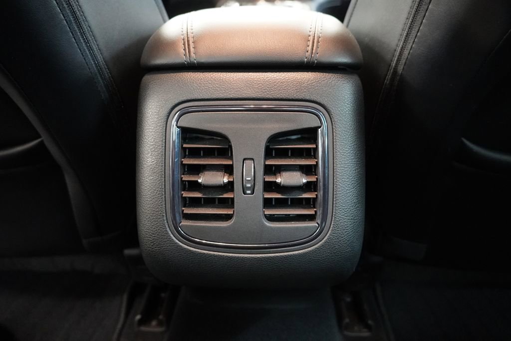 Used 2015 Chrysler 200 S w/ Comfort Group image 26