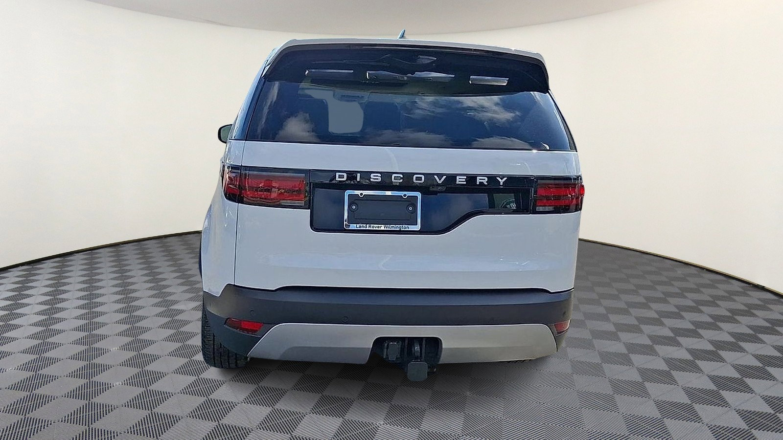 Certified 2026 Land Rover Discovery S AWD/4WD image 7