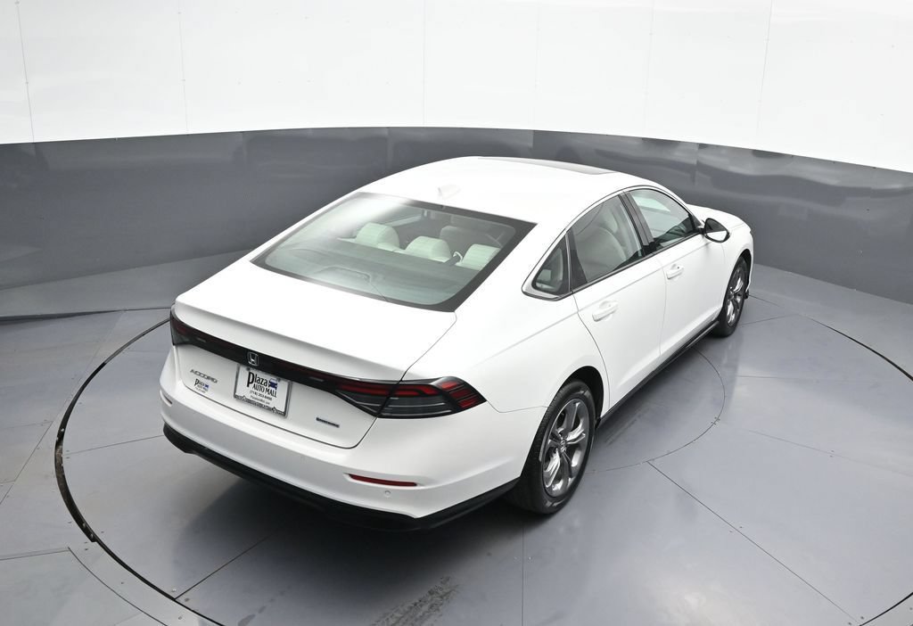 Certified 2024 Honda Accord EX-L image 37