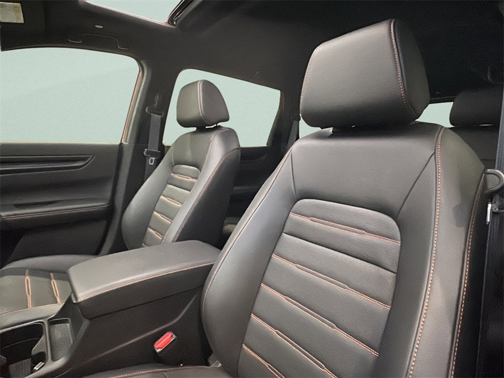 Certified 2025 Honda CR-V Sport-L image 9