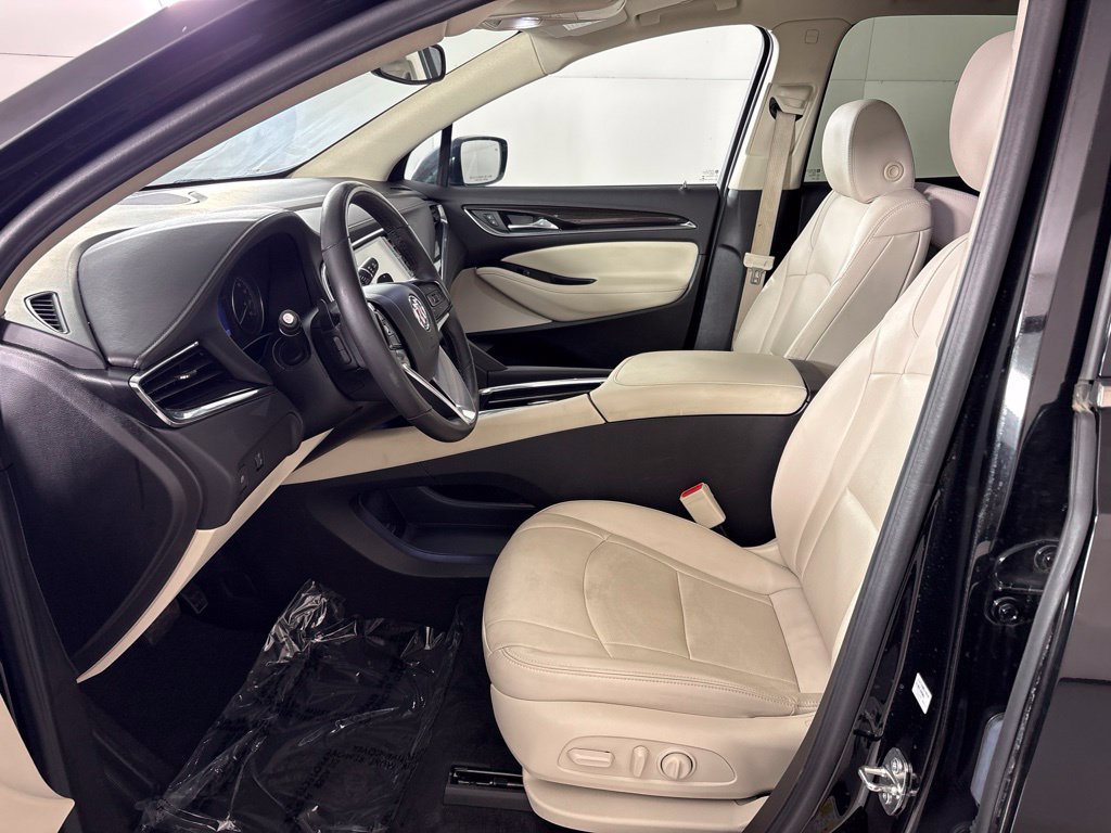Used 2023 Buick Enclave Essence w/ Experience Buick Package FWD image 29