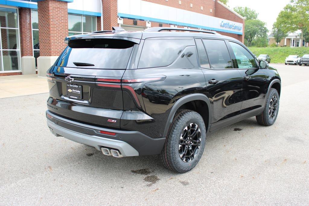 New 2027 Chevrolet Traverse Z71 w/ Enhanced Driving Package AWD/4WD image 38