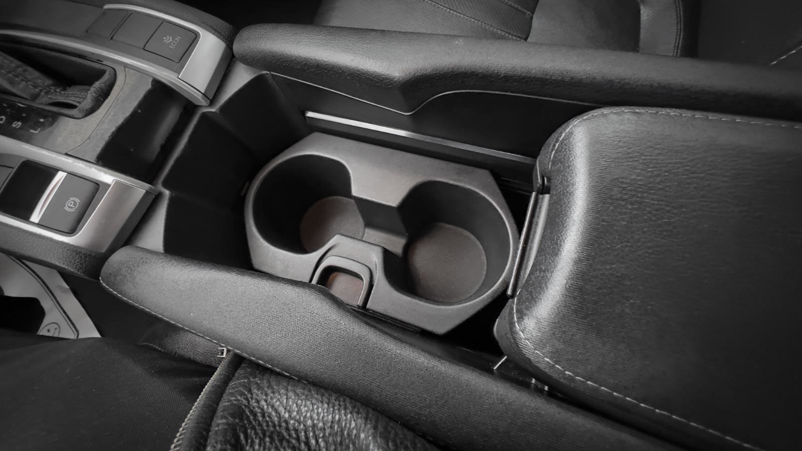 Used 2016 Honda Civic EX-L image 19