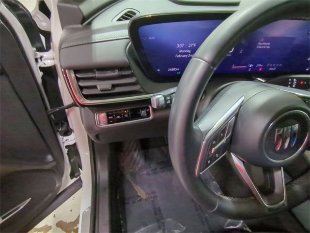 Used 2024 Buick Envision Preferred image 17
