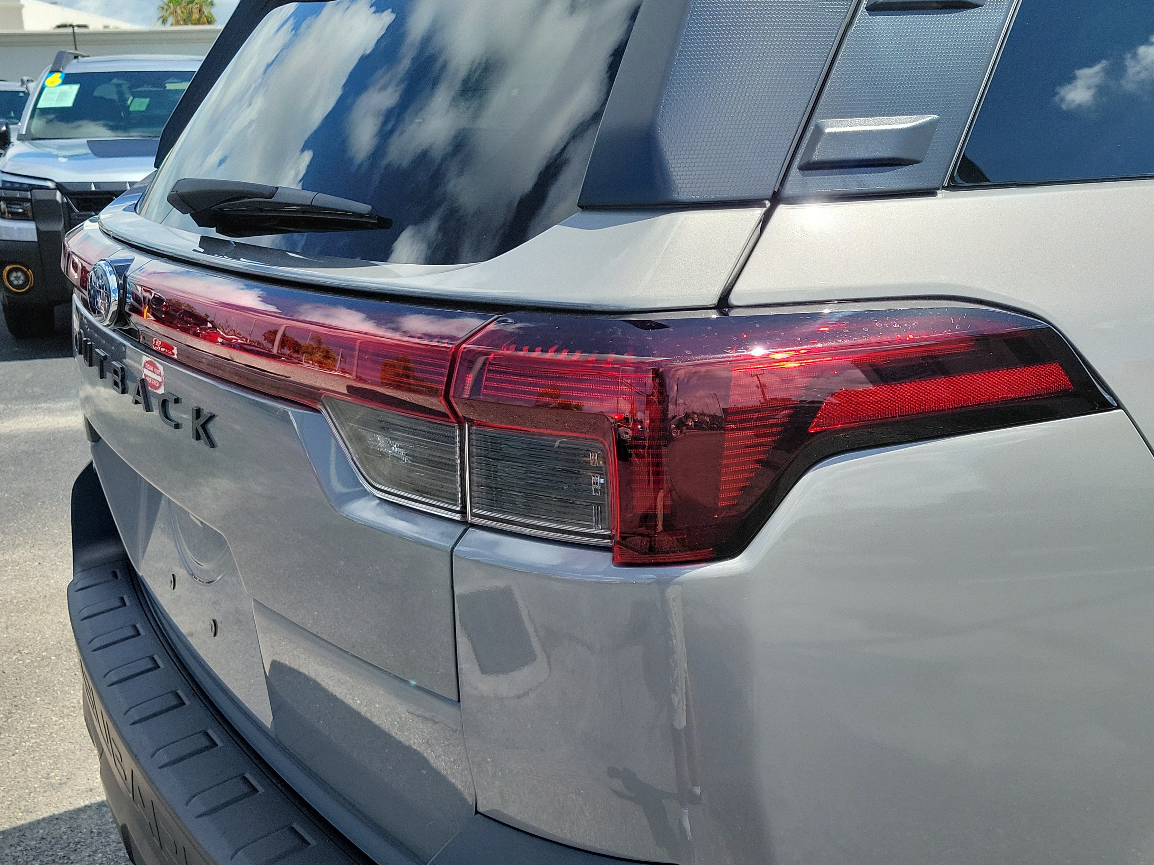 Certified 2026 Subaru Outback Touring AWD/4WD image 11