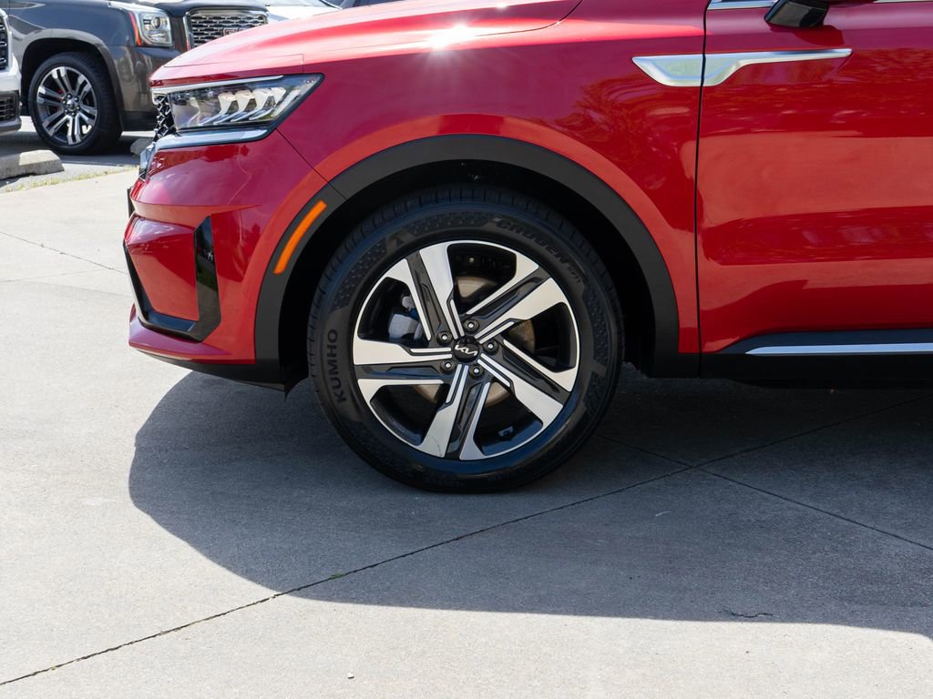 Certified 2023 Kia Sorento EX AWD/4WD image 28