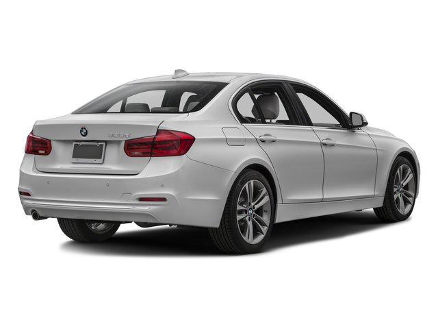 Used 2017 BMW 328d xDrive Sedan AWD/4WD image 5
