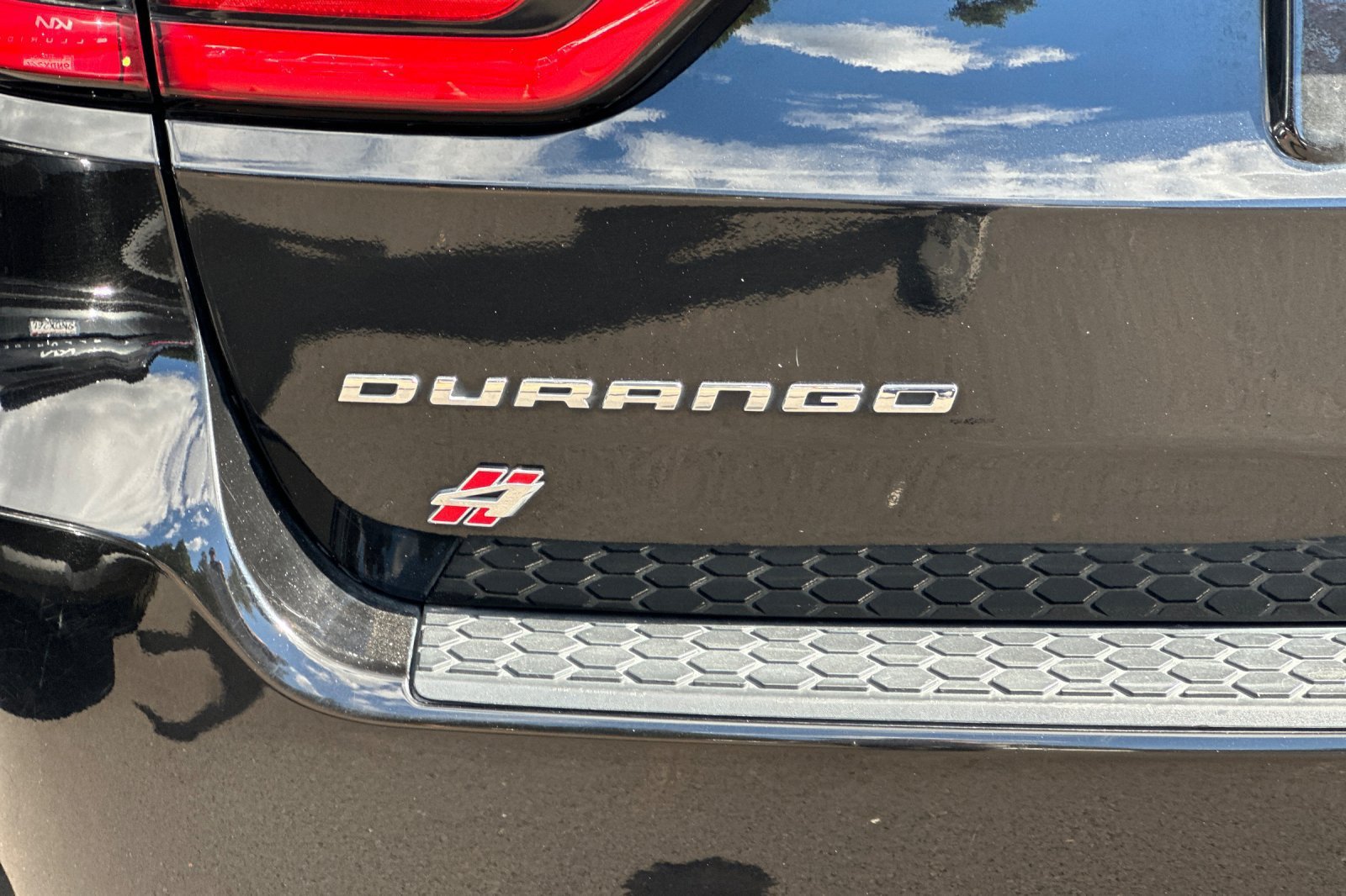 Used 2024 Dodge Durango SXT AWD/4WD image 35
