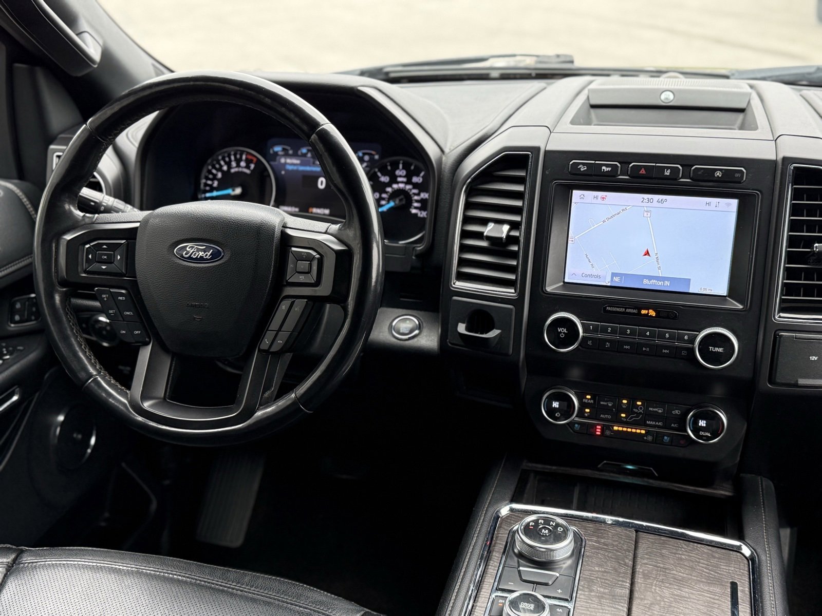 Used 2020 Ford Expedition Limited image 15