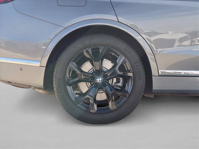 Used 2026 BMW X7 xDrive40i AWD/4WD image 27