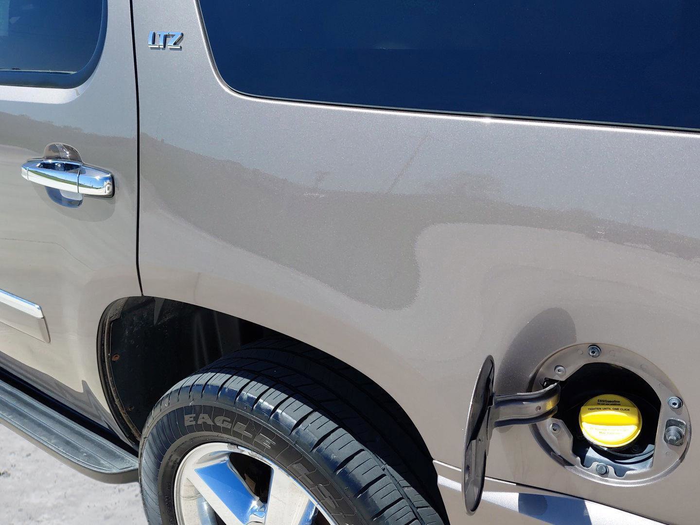 Used 2013 Chevrolet Tahoe LTZ AWD/4WD image 25