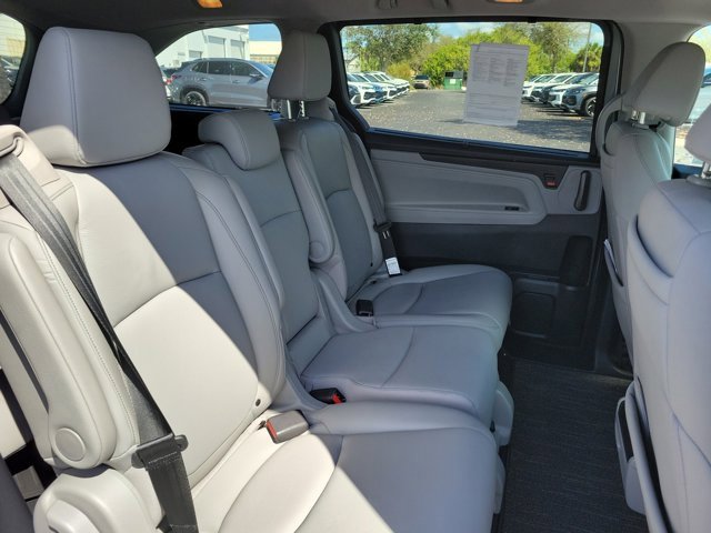 Used 2024 Honda Odyssey Touring image 10