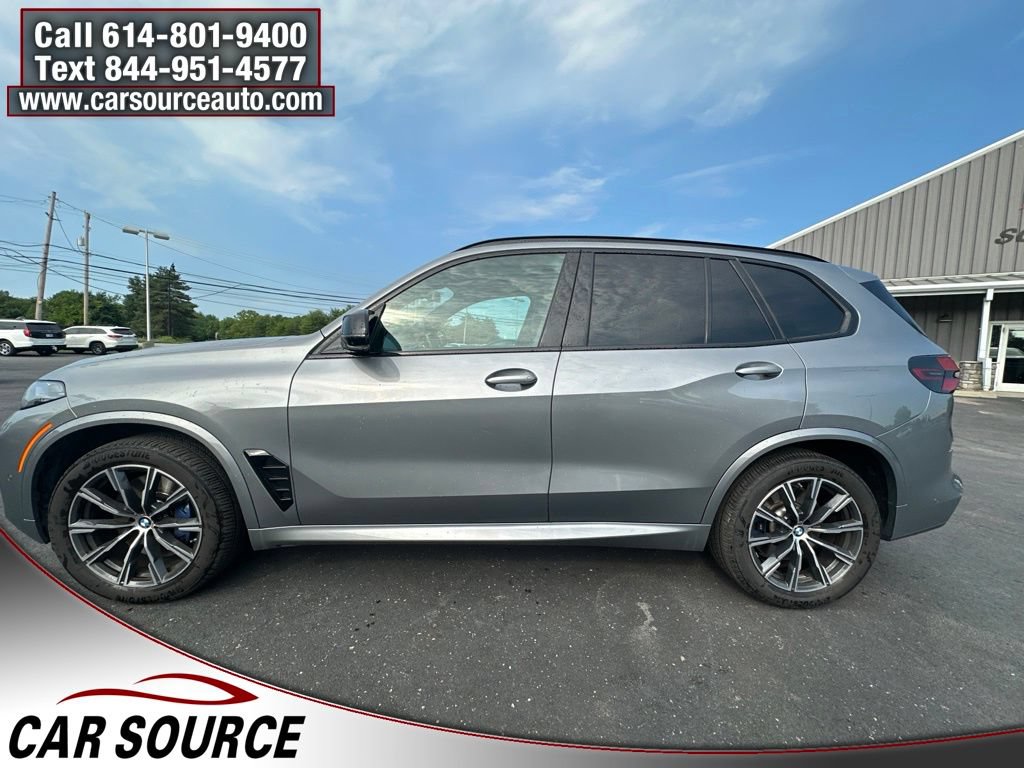 Used 2024 BMW X5 M60i w/ Executive Package AWD/4WD image 2