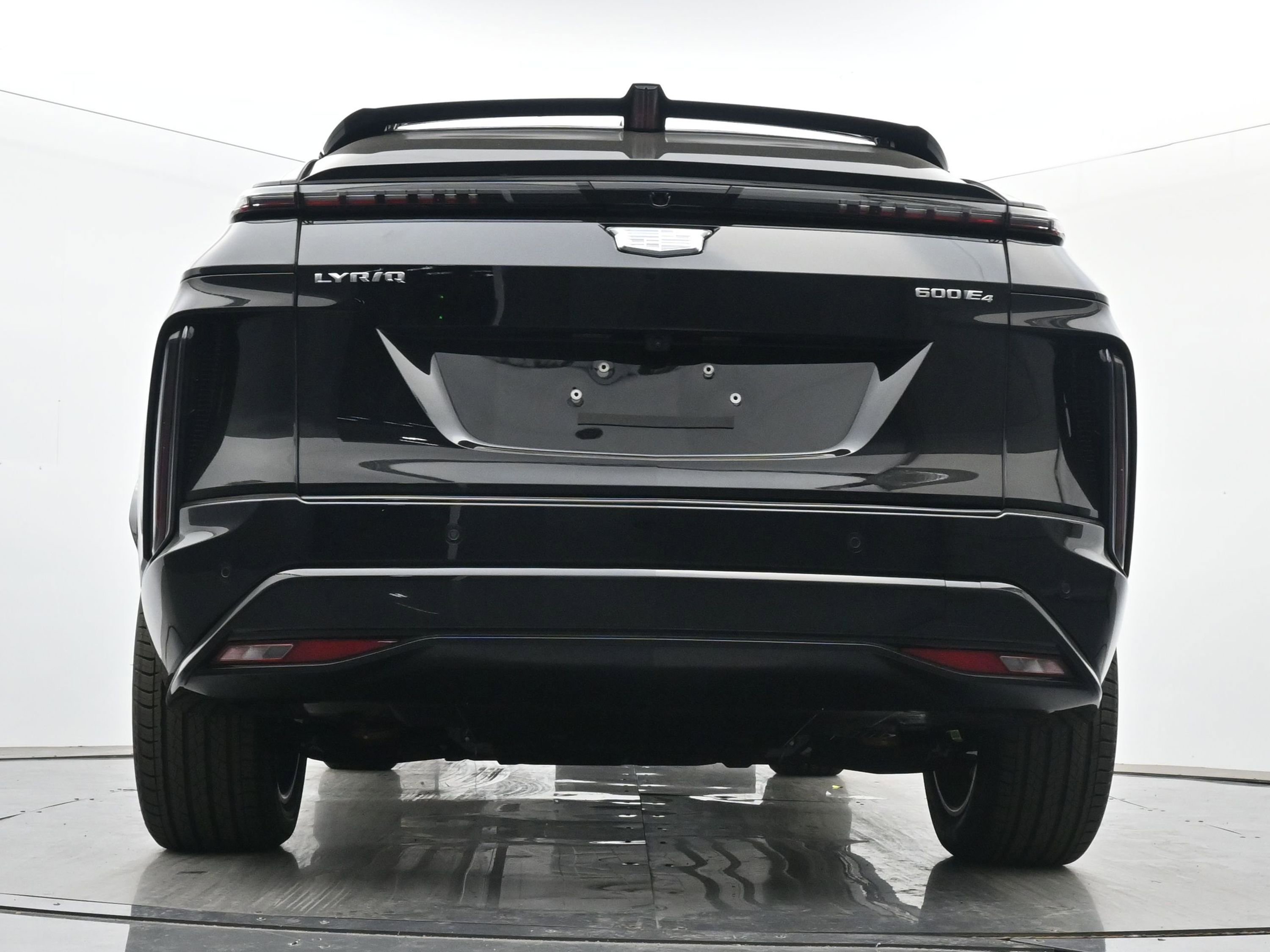 New 2026 Cadillac Lyriq Premium Sport w/ LPO, Floor Liner Package AWD/4WD image 18