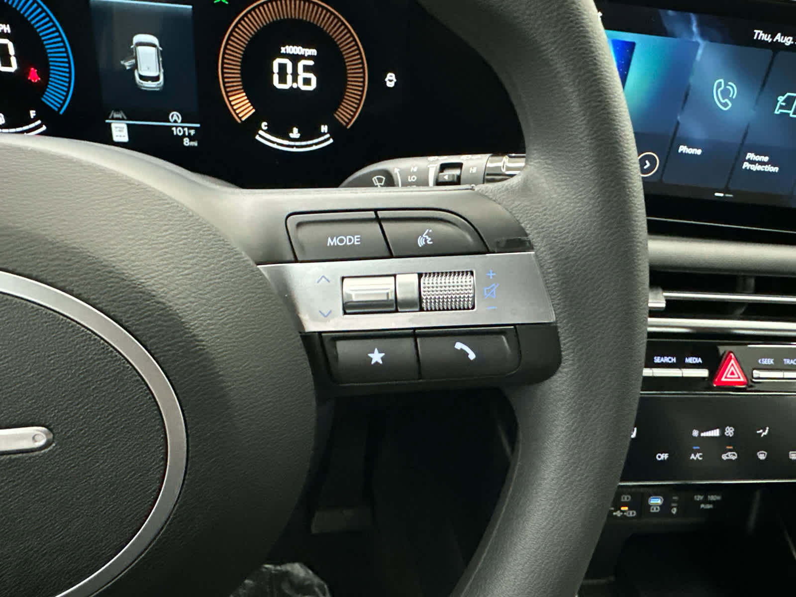 Used 2025 Hyundai Tucson SEL image 22