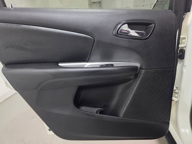 Used 2017 Dodge Journey SXT w/ Premium Group FWD image 22
