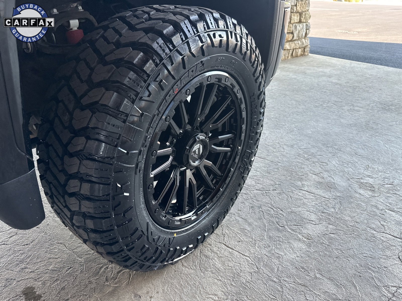 Used 2025 GMC Sierra 2500 AT4 w/ AT4 Premium Plus Package image 25