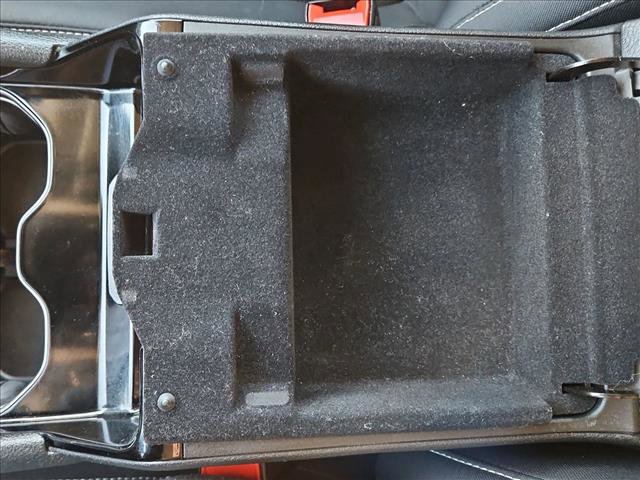 Used 2023 Jeep Grand Cherokee L Laredo image 15