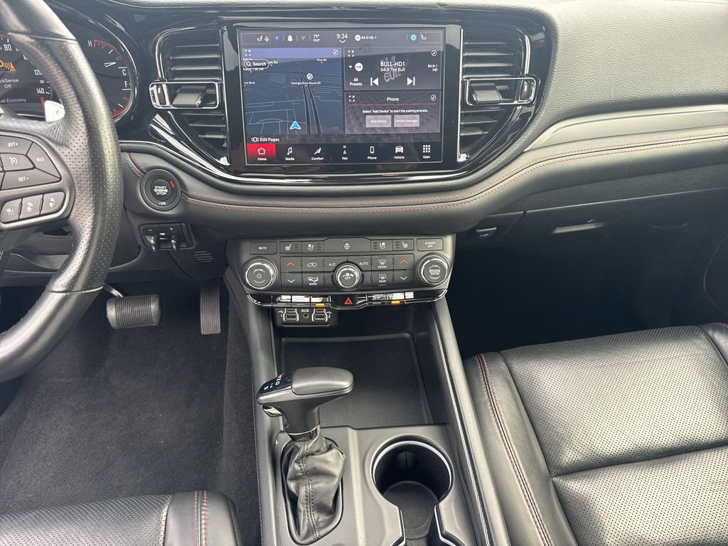 Used 2024 Dodge Durango GT RWD image 29