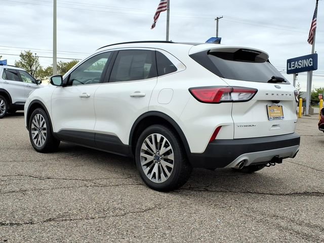 Certified 2022 Ford Escape Titanium w/ Class II Trailer Tow Package AWD/4WD image 8