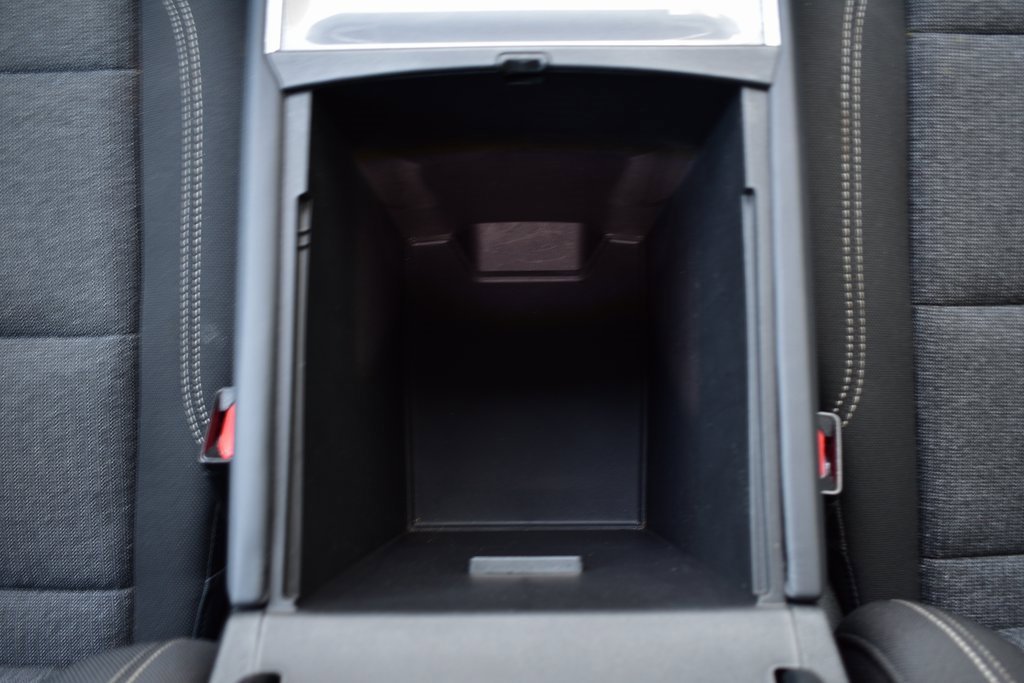 Used 2025 GMC Acadia Elevation image 34