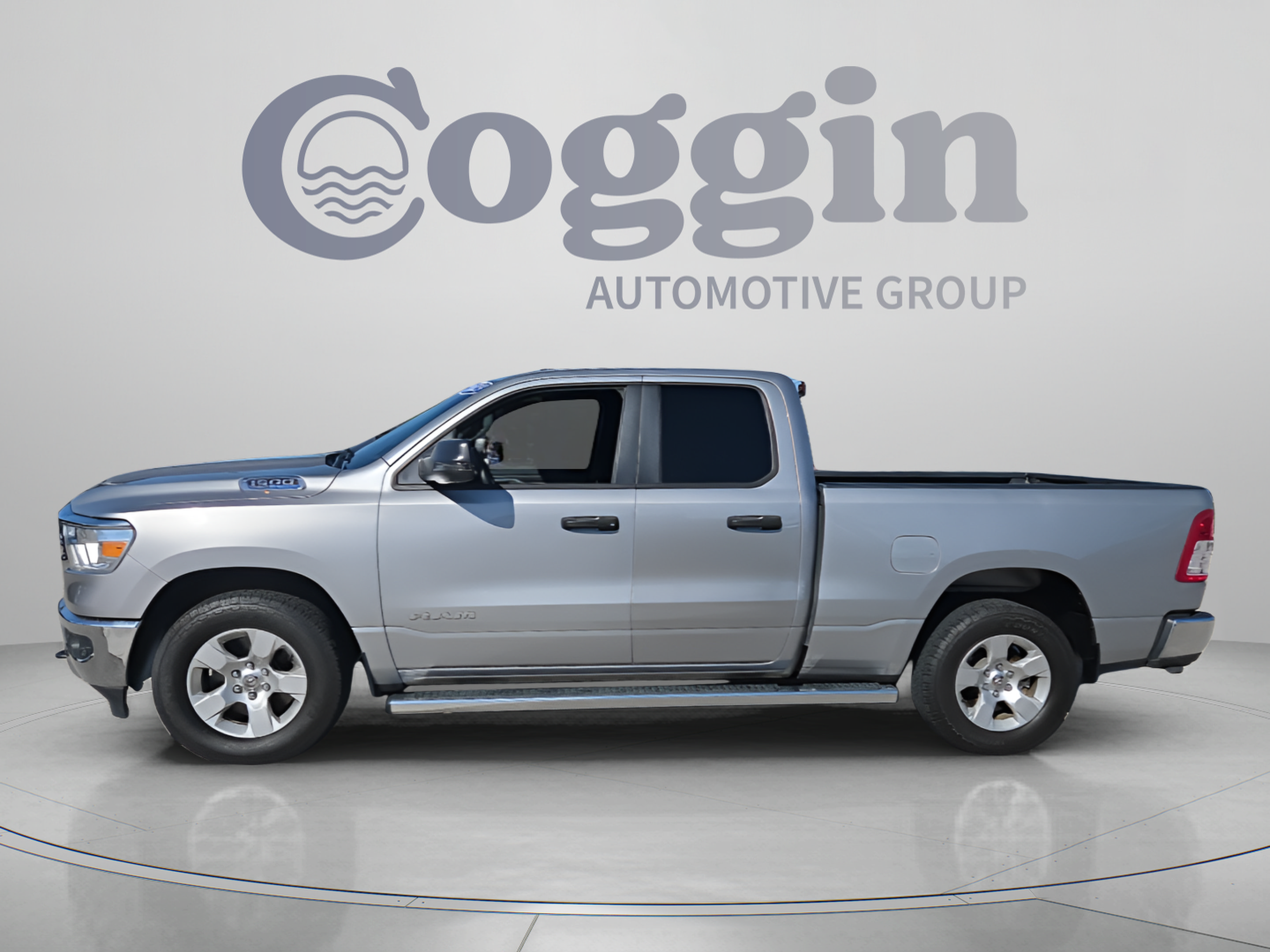Used 2023 RAM 1500 Big Horn AWD/4WD image 2