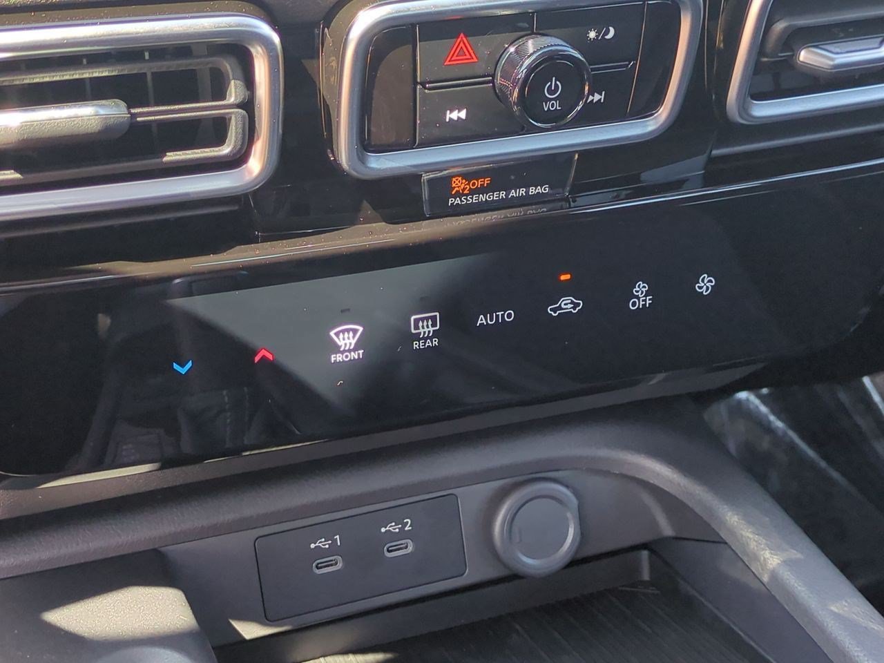 New 2026 Nissan Sentra SV w/ Floor Mat Package FWD image 24