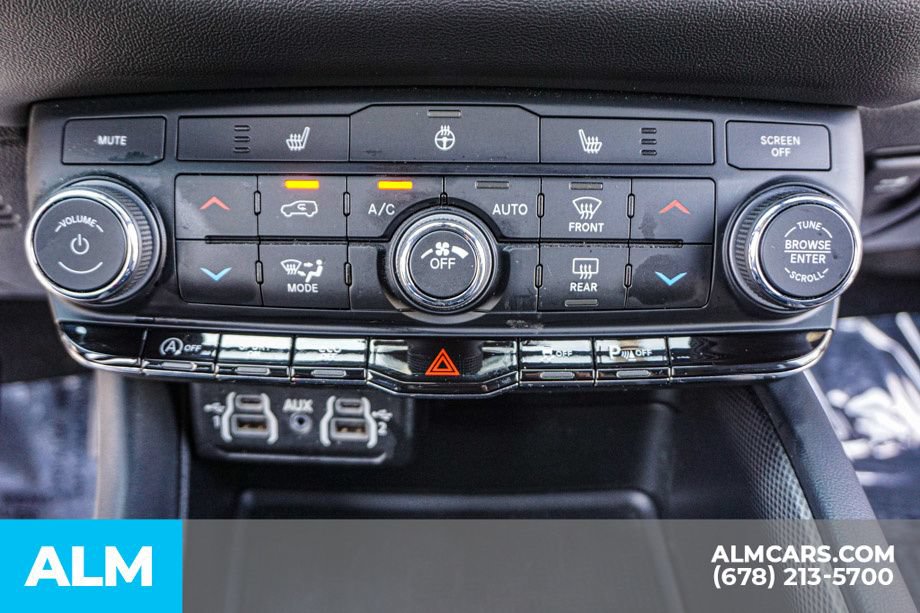 Used 2025 Dodge Durango GT RWD image 44