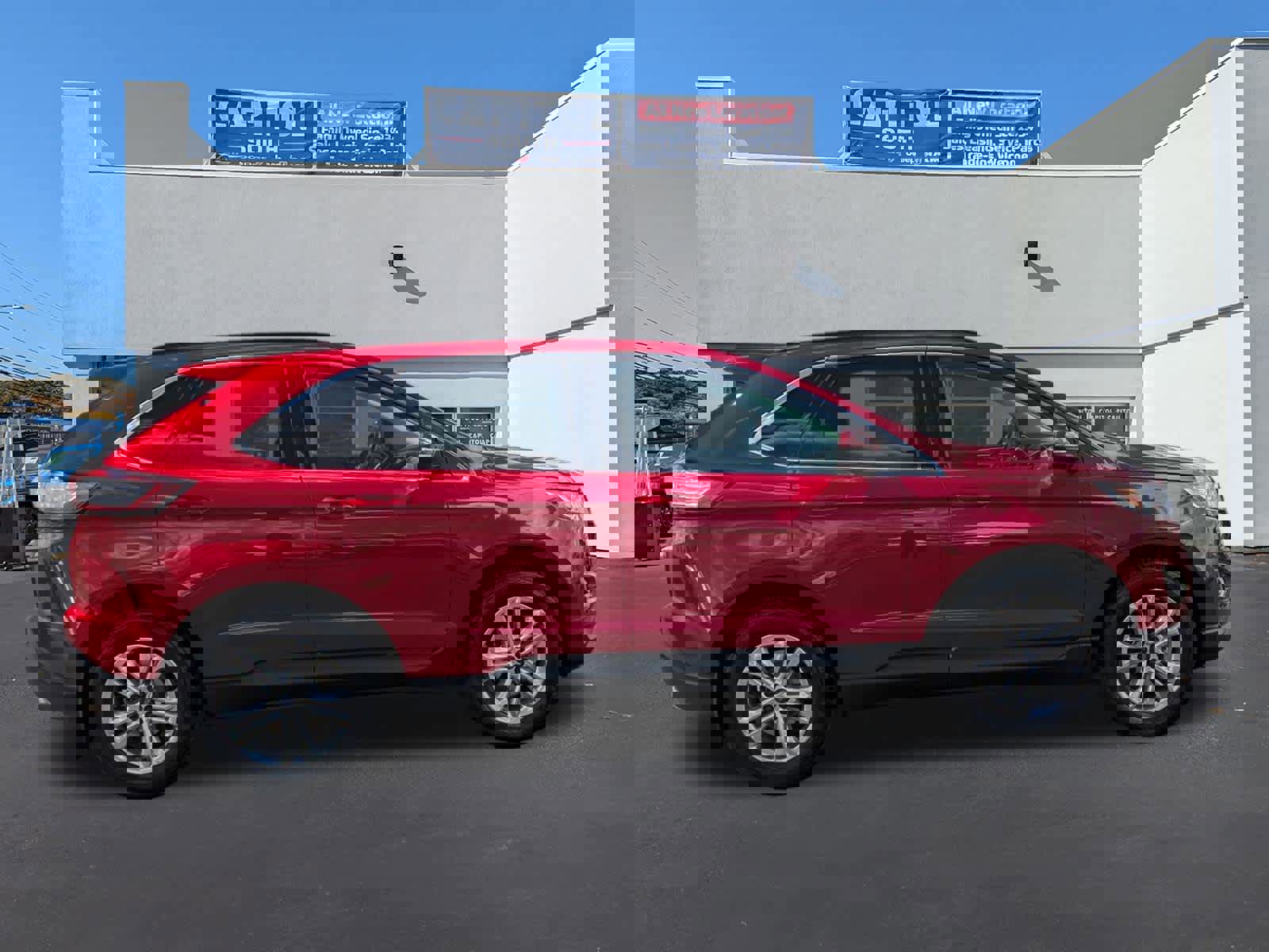 Used 2015 Ford Edge SEL w/ Equipment Group 201A image 2