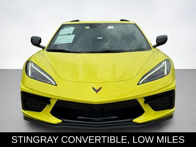 Used 2024 Chevrolet Corvette Stingray Convertible w/ 1LT RWD image 8