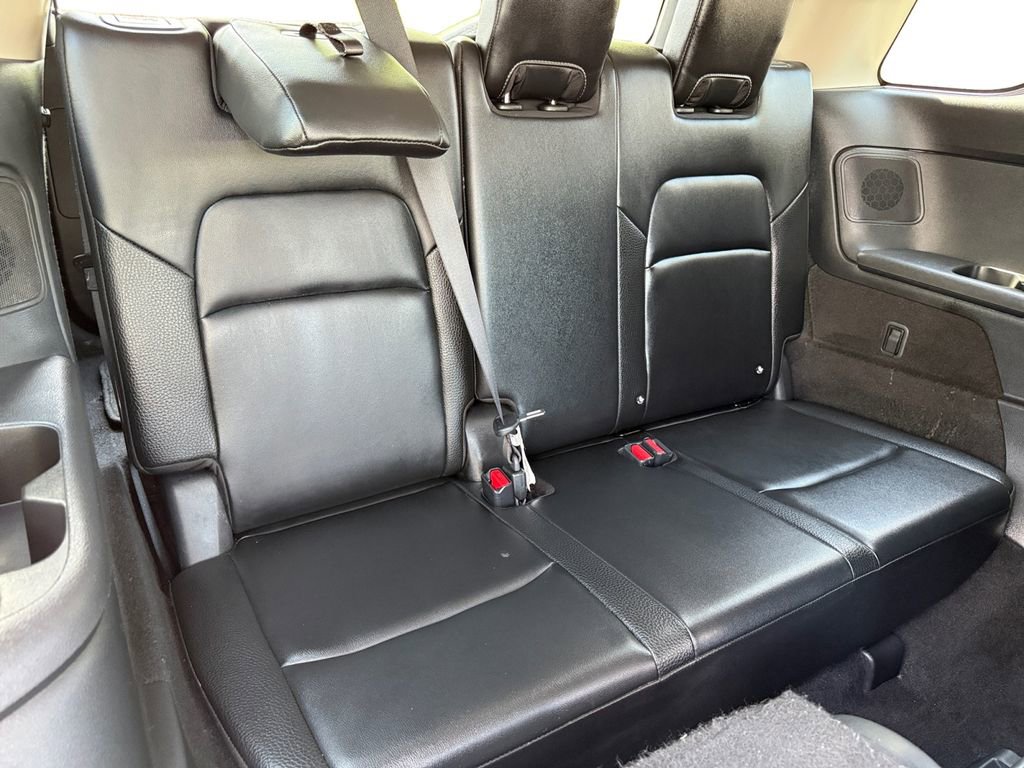 Used 2023 Nissan Pathfinder SL w/ SL Premium Package AWD/4WD image 19