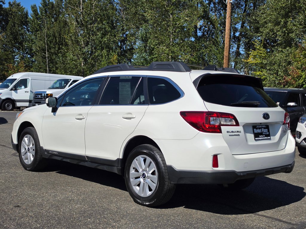 Used 2016 Subaru Outback 2.5i Premium AWD/4WD image 4