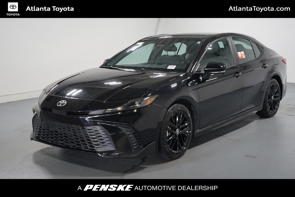 Used 2025 Toyota Camry SE