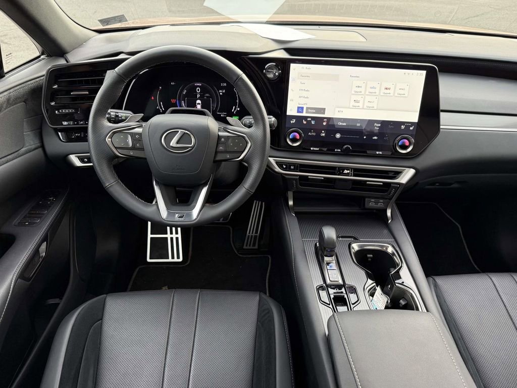 Used 2024 Lexus RX 500h F Sport image 8